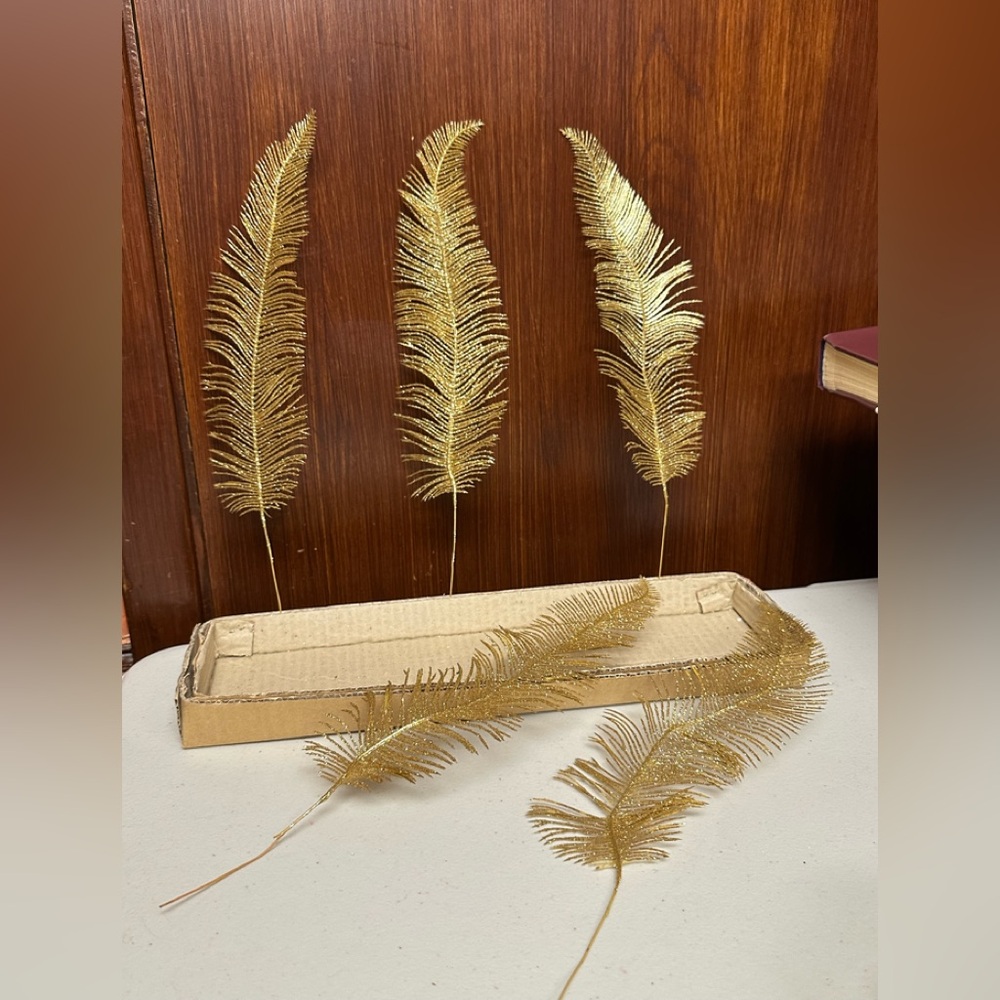 Home interior and gifts Sesonal decor gold glitter feathers